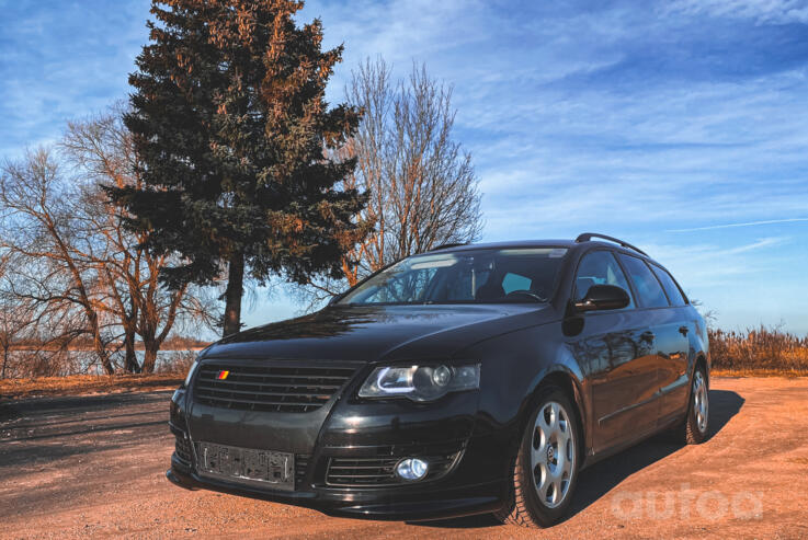 Volkswagen Passat B6 wagon 5-doors