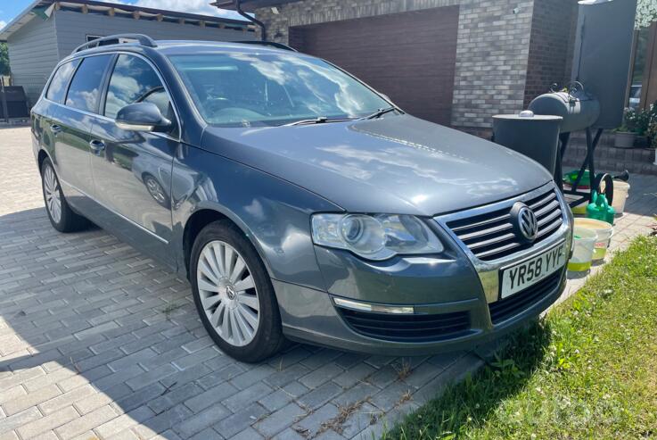 Volkswagen Passat B6 wagon 5-doors