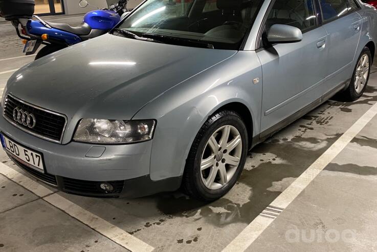 Audi A4 B6 Sedan