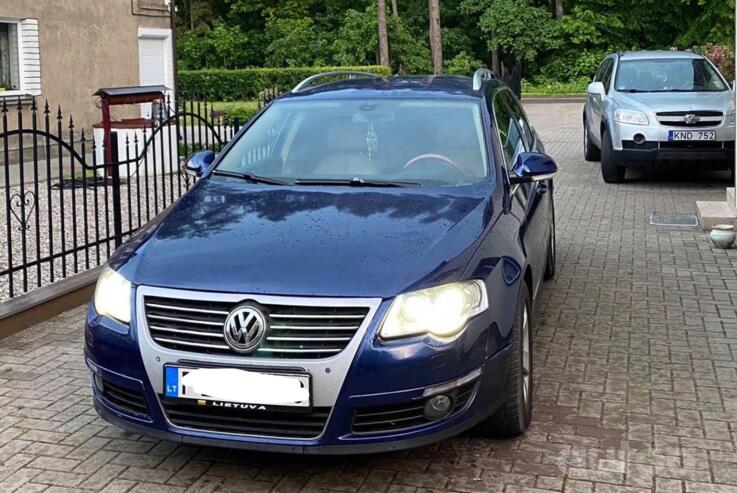 Volkswagen Passat B6 wagon 5-doors
