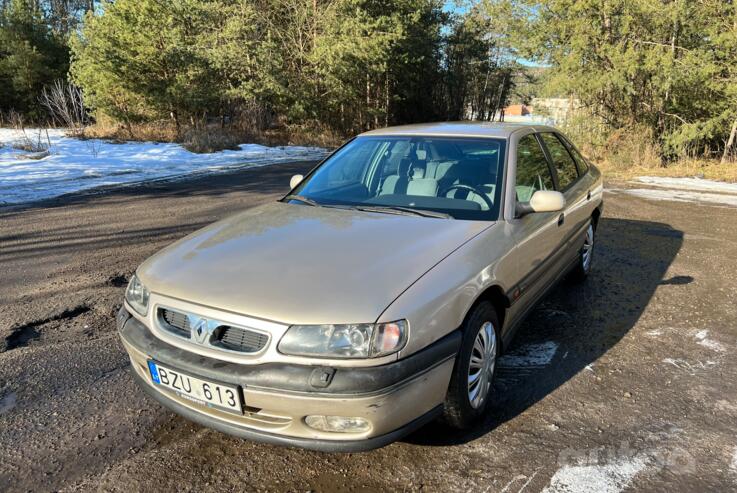 Renault Safrane 1 generation [restyling] Hatchback 5-doors