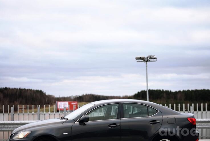 Lexus IS XE20 Sedan 4-doors