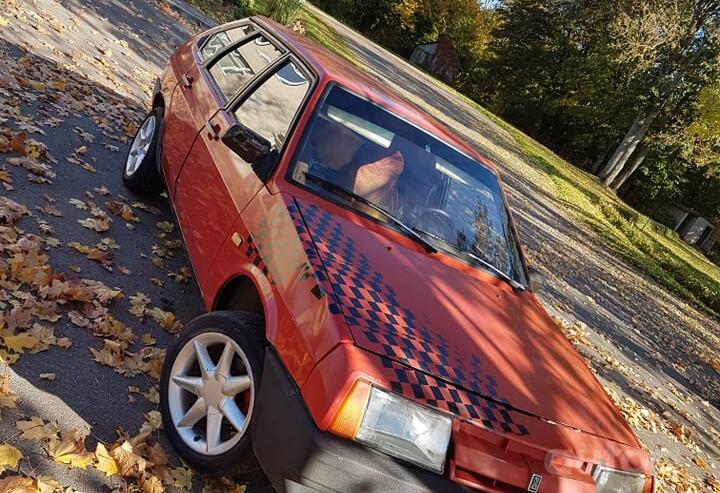 LADA (VAZ) 2109