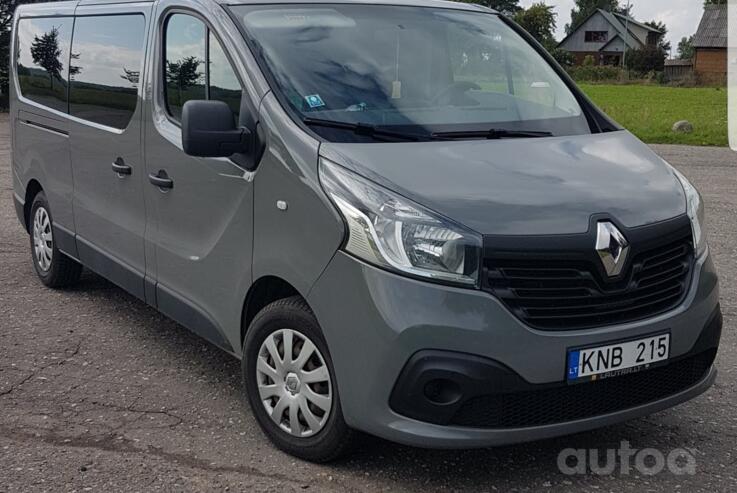 Renault Trafic 3 generation Minivan