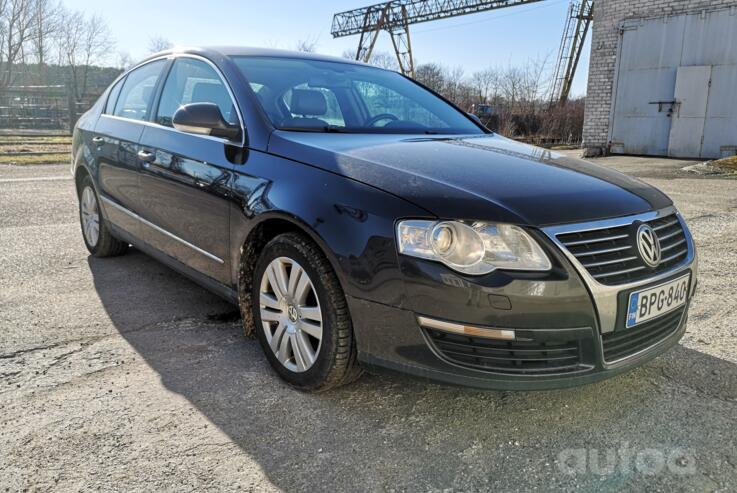 Volkswagen Passat B6 Sedan 4-doors