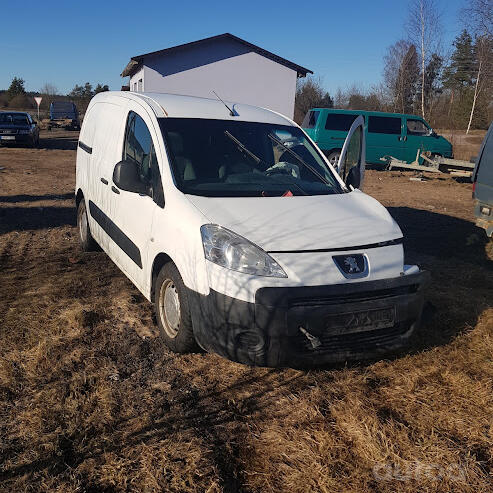 Peugeot Partner 2 generation Tepee minivan