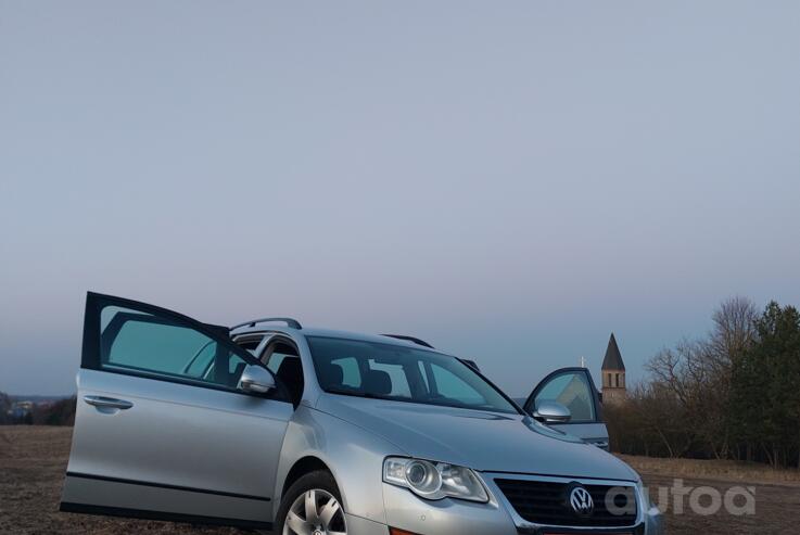 Volkswagen Passat B6 wagon 5-doors