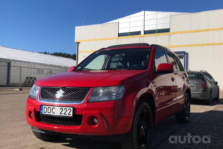 Suzuki Grand Vitara 3 generation