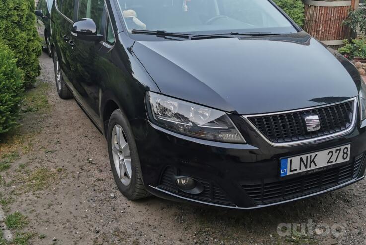 SEAT Alhambra 2 generation Minivan