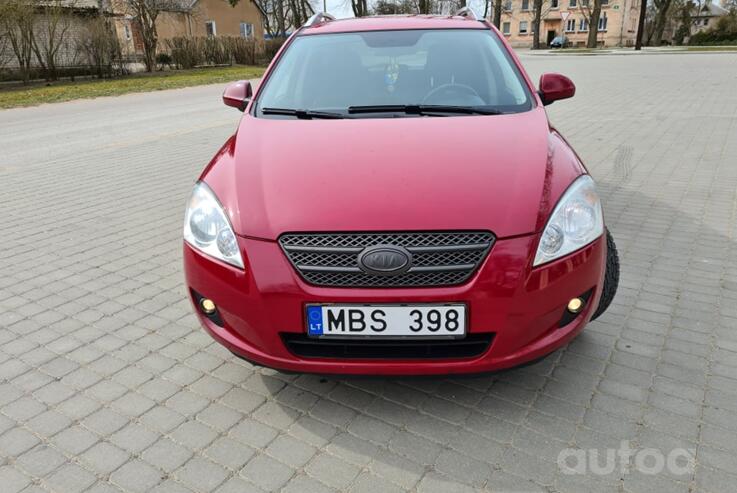 Kia Cee'd 1 generation SW wagon
