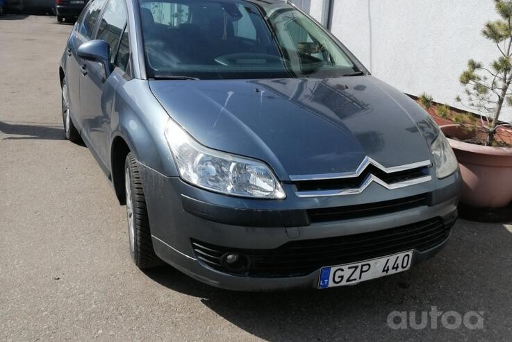 Citroen C4 1 generation Hatchback 3-doors