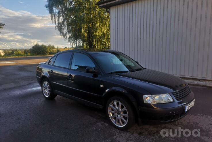 Volkswagen Passat B5 Sedan 4-doors