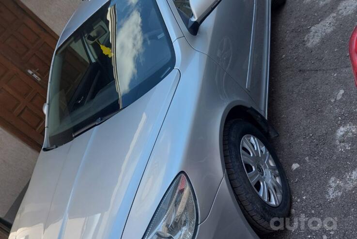 Skoda Octavia 2 generation [restyling] Liftback 5-doors