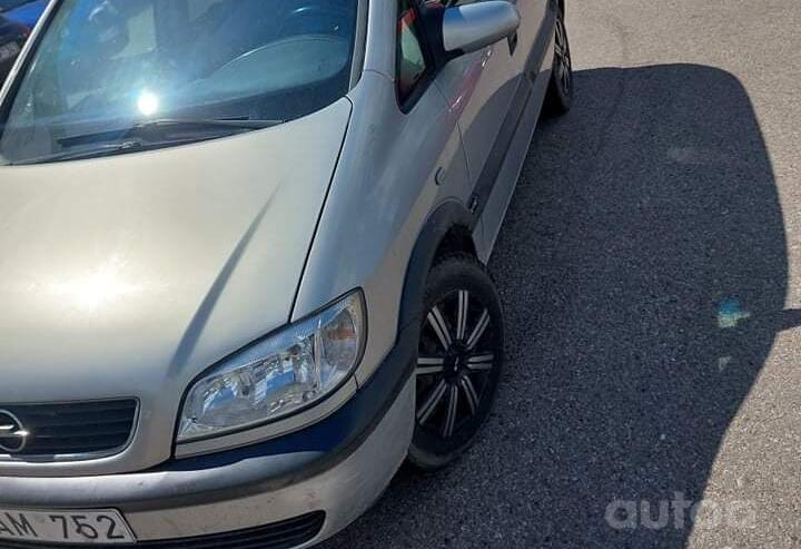 Opel Zafira A Minivan 5-doors