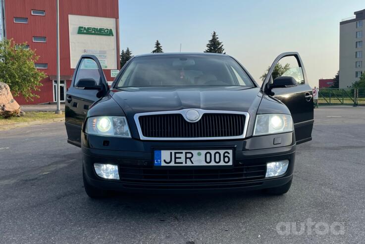 Skoda Octavia 2 generation Liftback 5-doors