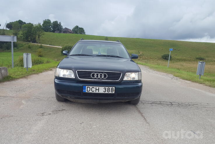 Audi A6 A4/C4 wagon