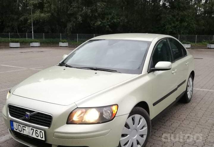 Volvo S40 2 generation Sedan