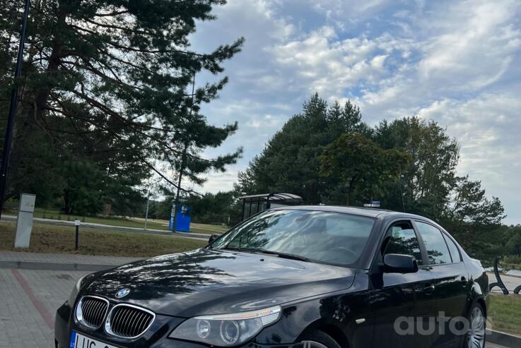 BMW 5 Series E60/E61 Sedan