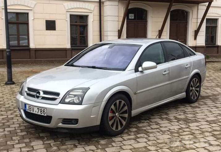 Opel Vectra C GTS hatchback