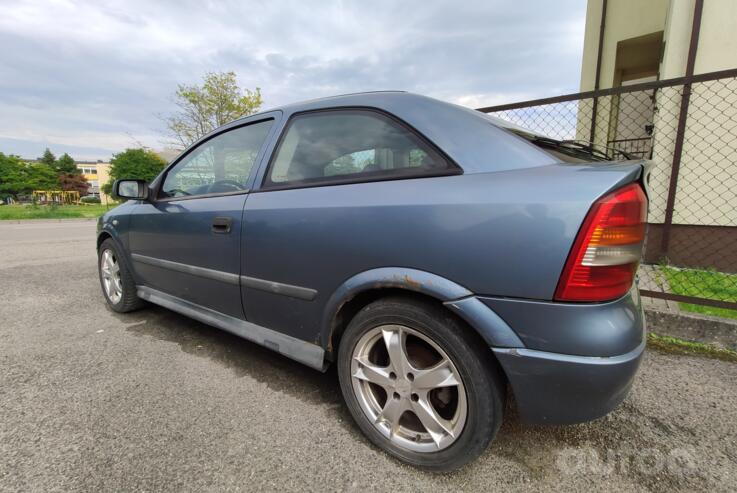 Opel Astra F [restyling] Hatchback 3-doors