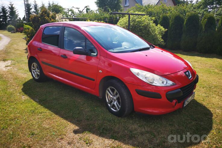 Peugeot 307 1 generation [restyling] Hatchback 5-doors