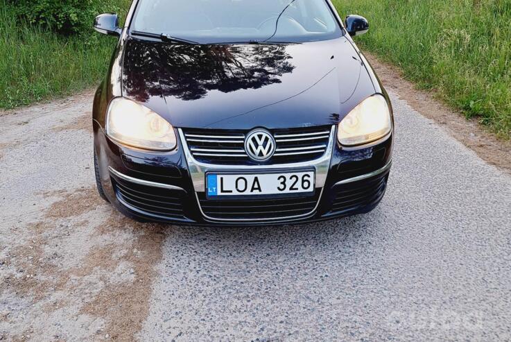 Volkswagen Jetta 5 generation Sedan 4-doors