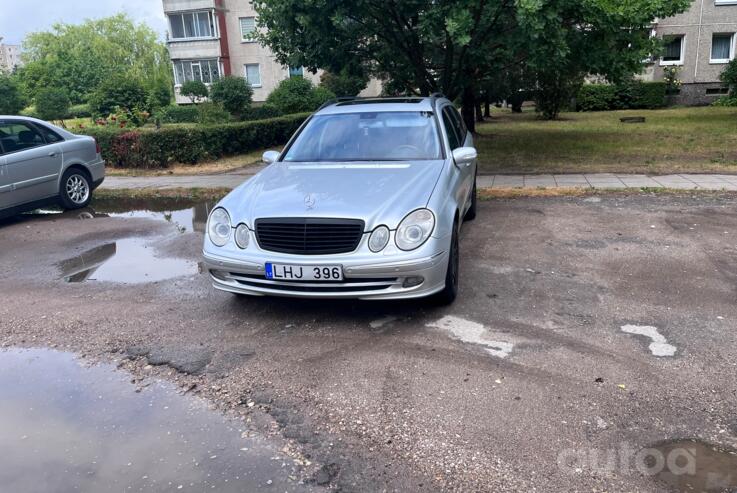 Mercedes-Benz E-Class W211/S211 wagon 5-doors