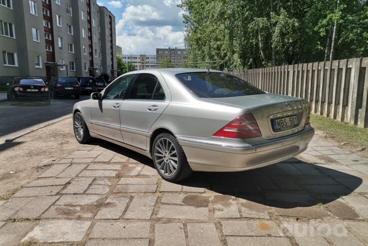 Mercedes-Benz S-Class W220 Sedan 4-doors