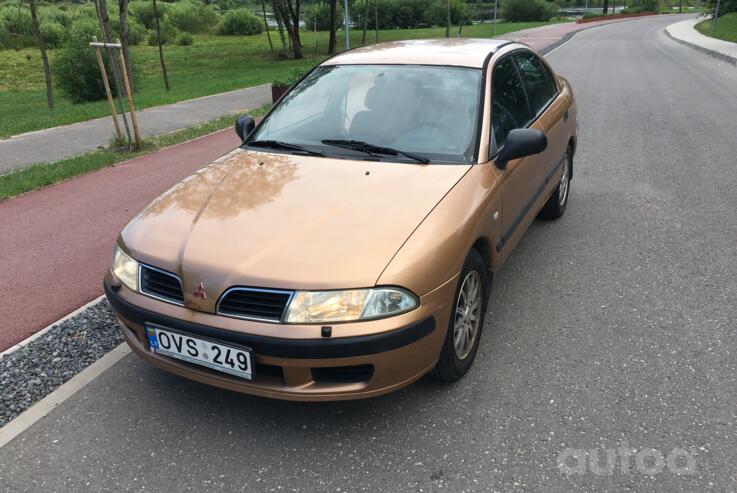 Mitsubishi Carisma 1 generation [restyling] Sedan