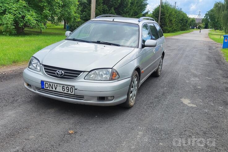 Toyota Avensis 1 generation wagon