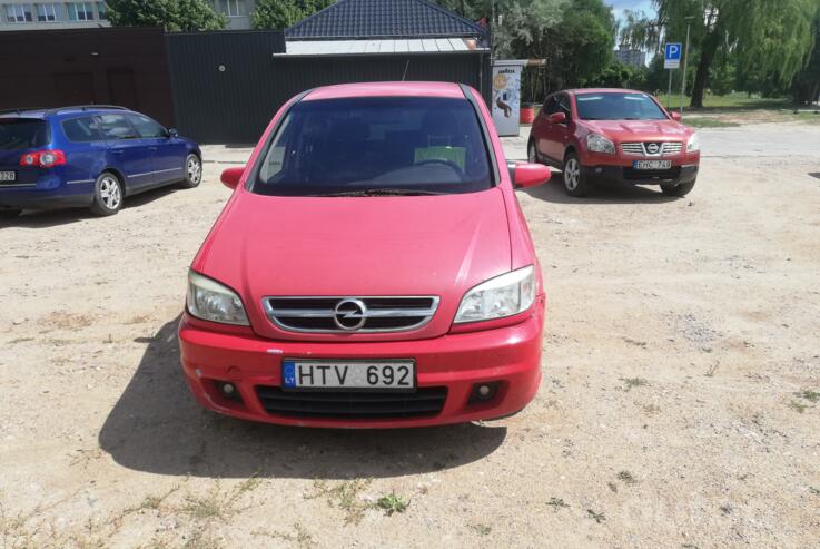 Opel Zafira A [restyling] Minivan 5-doors