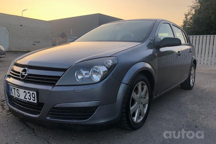 Opel Astra H Hatchback