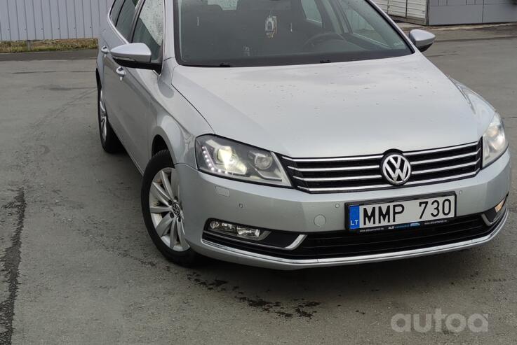 Volkswagen Passat B7 Variant wagon 5-doors