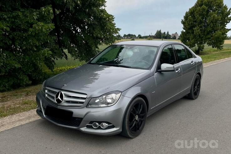 Mercedes-Benz C-Class W204/S204 Sedan 4-doors