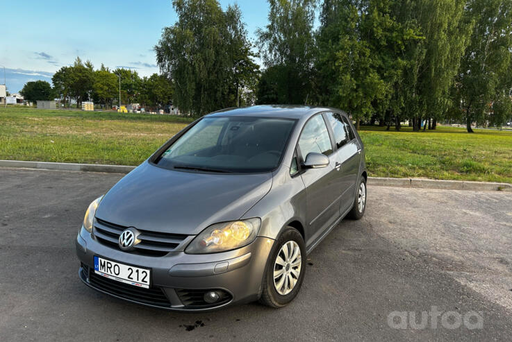 Volkswagen Golf Plus 1 generation