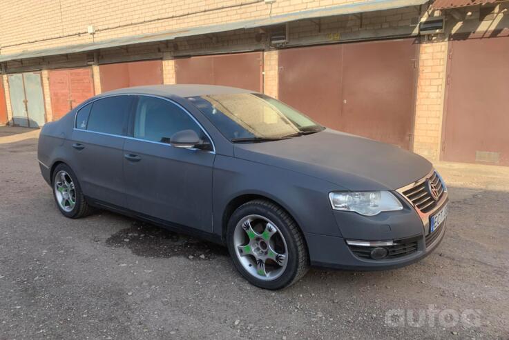 Volkswagen Passat B6 Sedan 4-doors