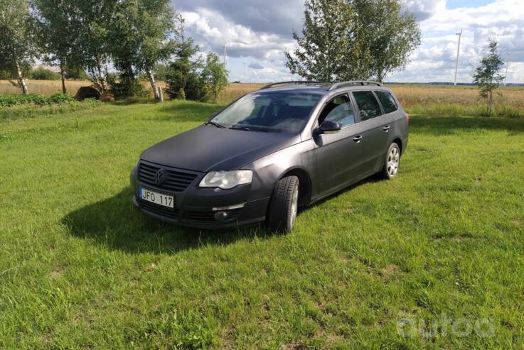 Volkswagen Passat B6 wagon 5-doors