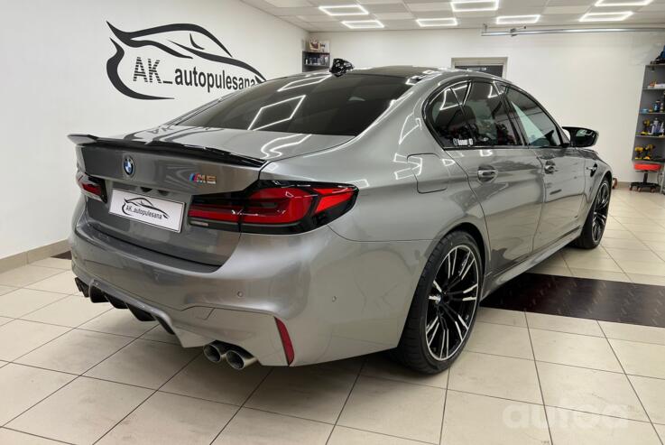 BMW M5 F90 Sedan