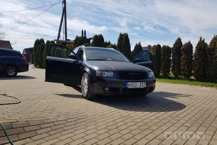Audi A4 B6 Avant wagon 5-doors