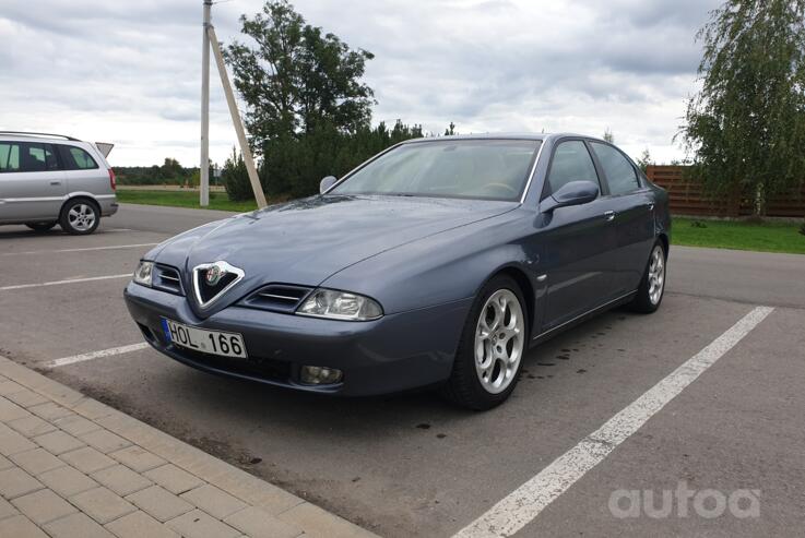 Alfa Romeo 166 936 Sedan