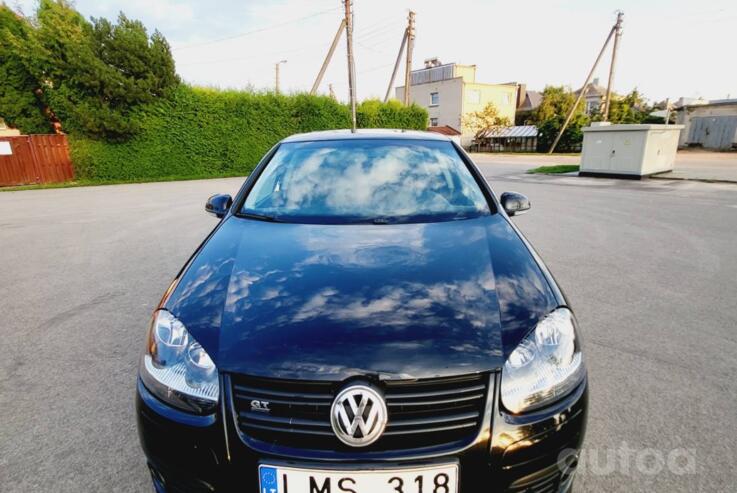 Volkswagen Golf 5 generation Hatchback 5-doors