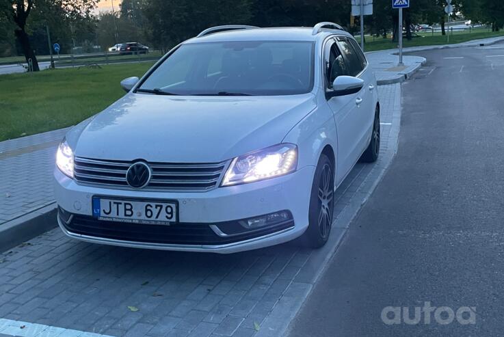 Volkswagen Passat B7 Variant wagon 5-doors