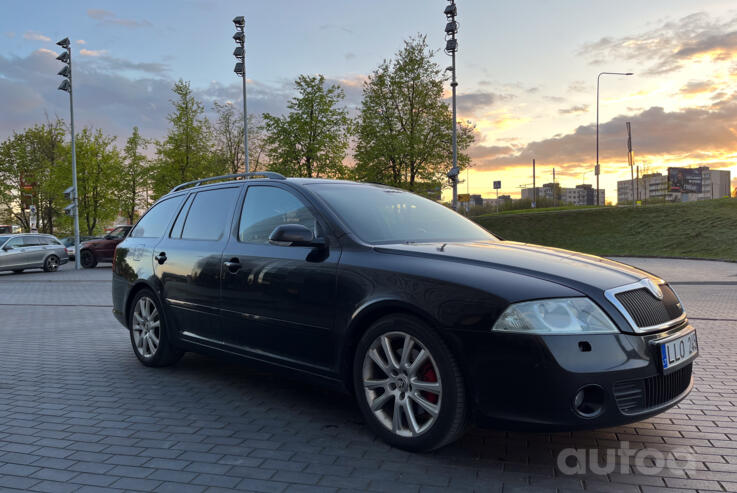 Skoda Octavia RS A5 liftback 