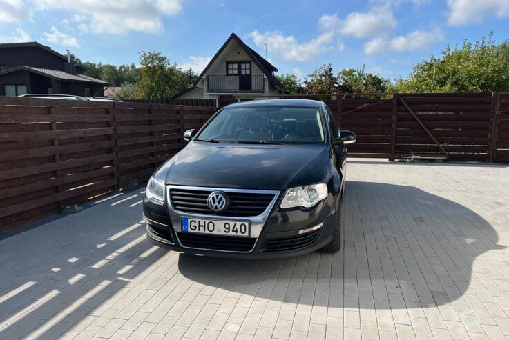 Volkswagen Passat B6 Sedan 4-doors