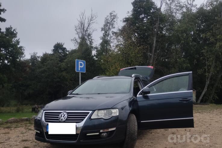 Volkswagen Passat B6 wagon 5-doors