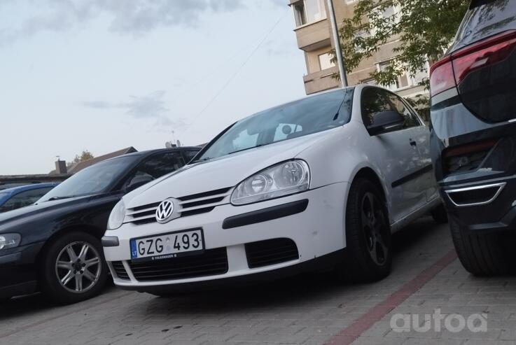 Volkswagen Golf 5 generation Hatchback 5-doors