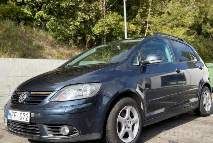 Volkswagen Golf Plus 1 generation