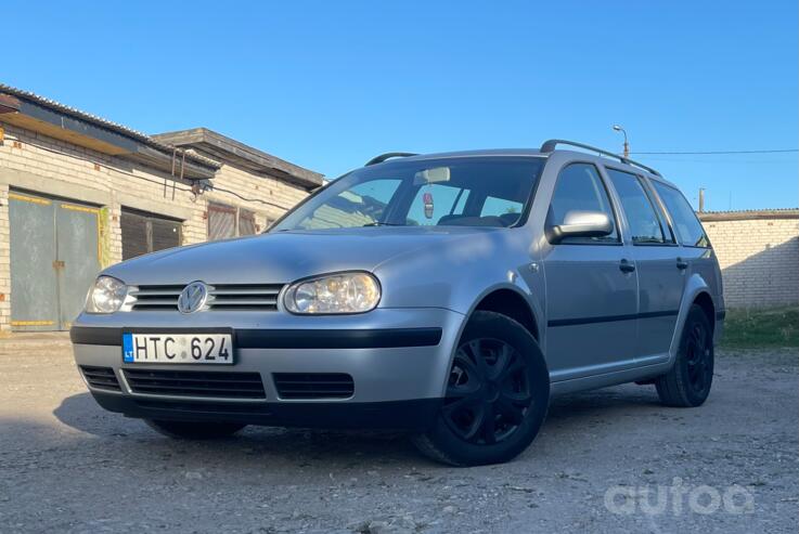 Volkswagen Golf 4 generation wagon