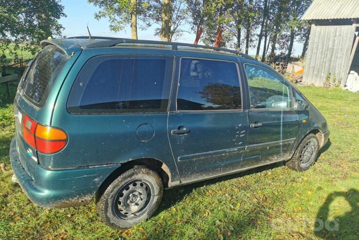 Volkswagen Sharan 1 generation Minivan 5-doors