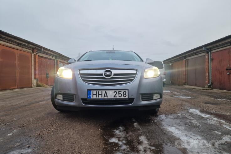 Opel Insignia A Sports Tourer wagon 5-doors